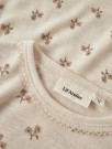 Nalu wo/mo slim top, turtledove/flower, Lil Atelier thumbnail