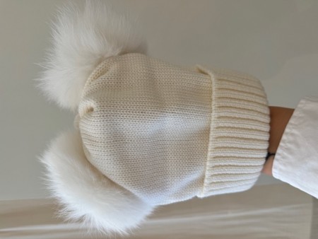 Hat, white, Catya